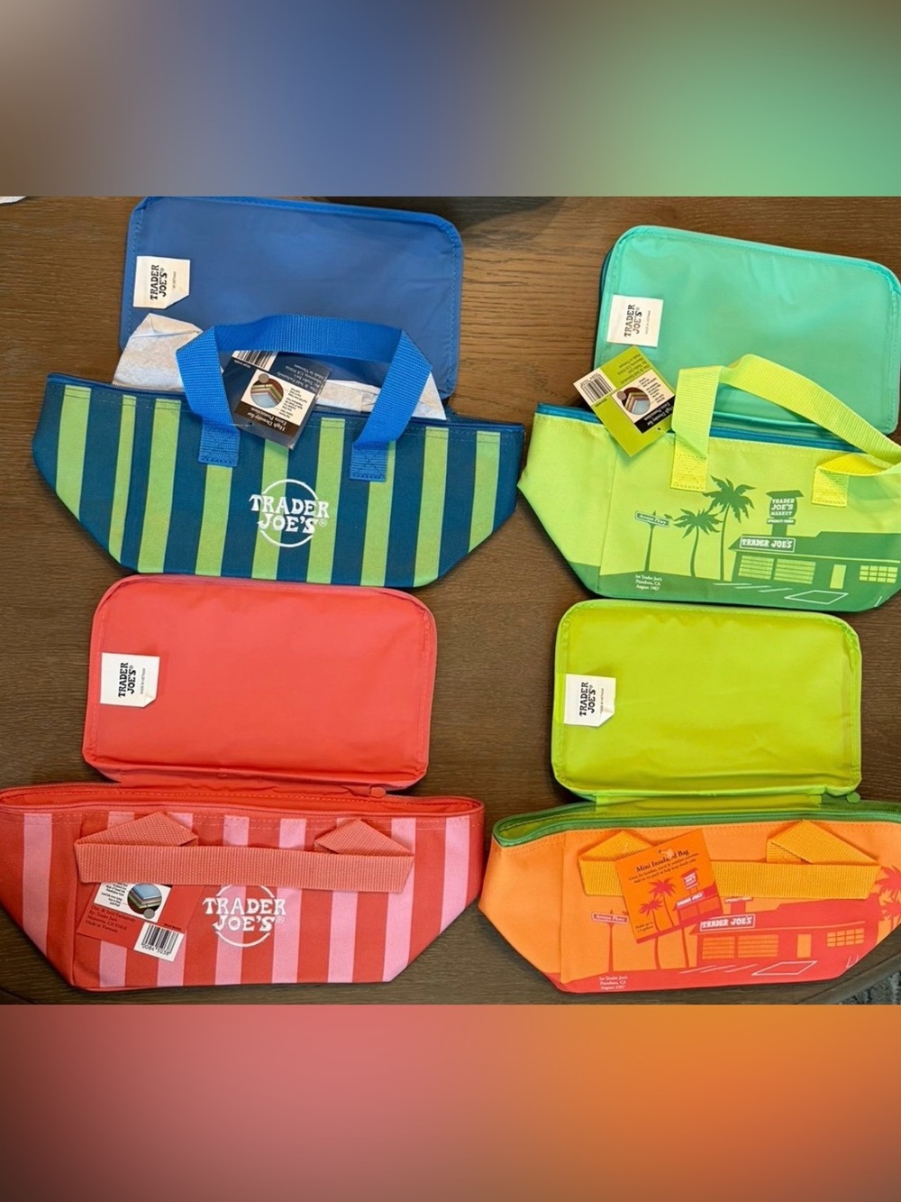 NWT Insulated Trader Joe’s set of 4 totes